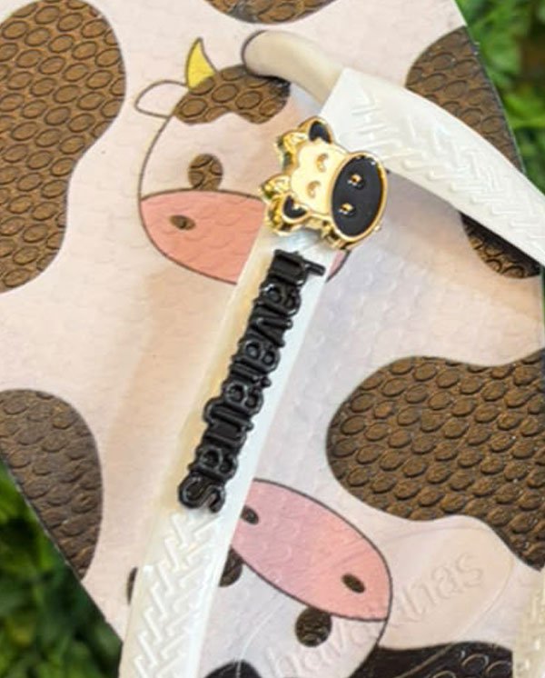 Cow Print Decorated Flip-flops